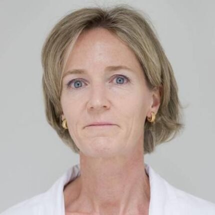 Dr. Ingeborg Dhooge, MD, PhD