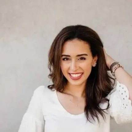 Dr. Nardine Bekhit, DC