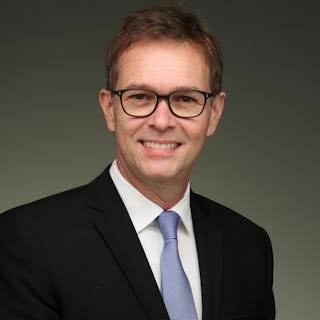 Dr. Newton Fahl Jr., DDS