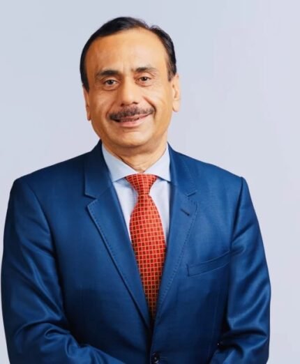Dr. Ashutosh Tewari, MBBS, MCh